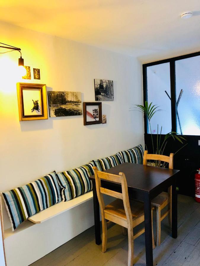 Bacchus Antwerpen - Rooms & Apartments מראה חיצוני תמונה
